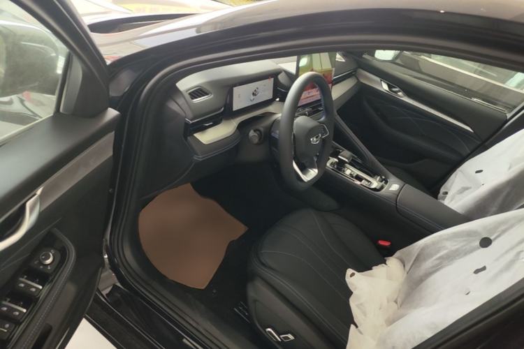 Used Geely Auto Preface 2026 Model Oriental Yao 1.5TD Fuyao Edition Driver Seat