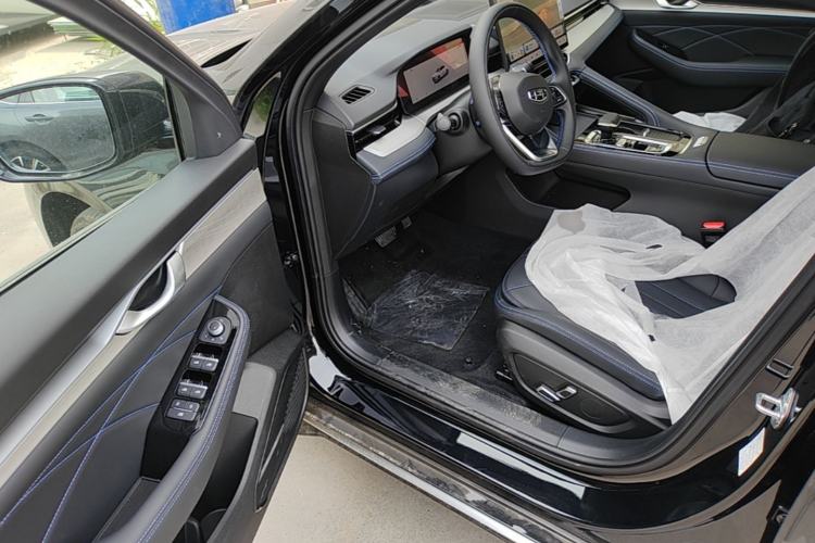 Used Geely Auto Preface 2026 Model Oriental Yao 1.5TD Kunlun Edition Driver Seat