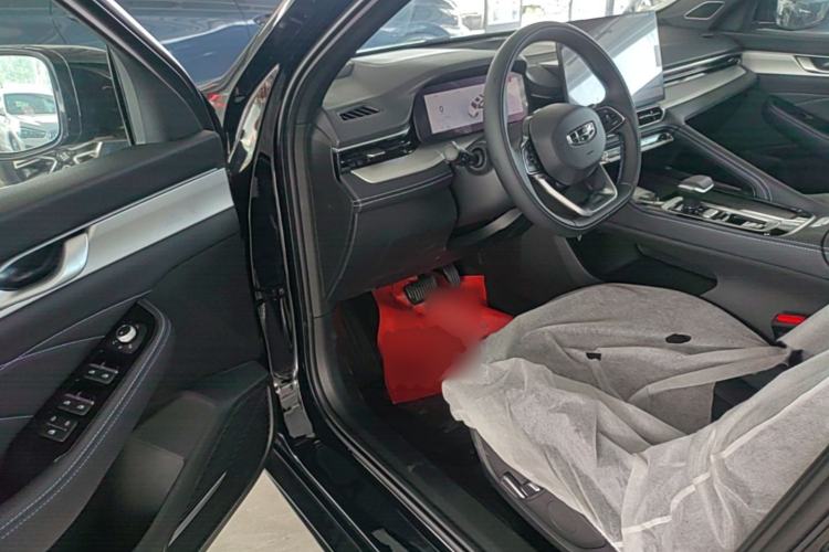 Used Geely Auto Preface 2026 Model Oriental Yao 1.5TD Fuyao Edition Driver Seat