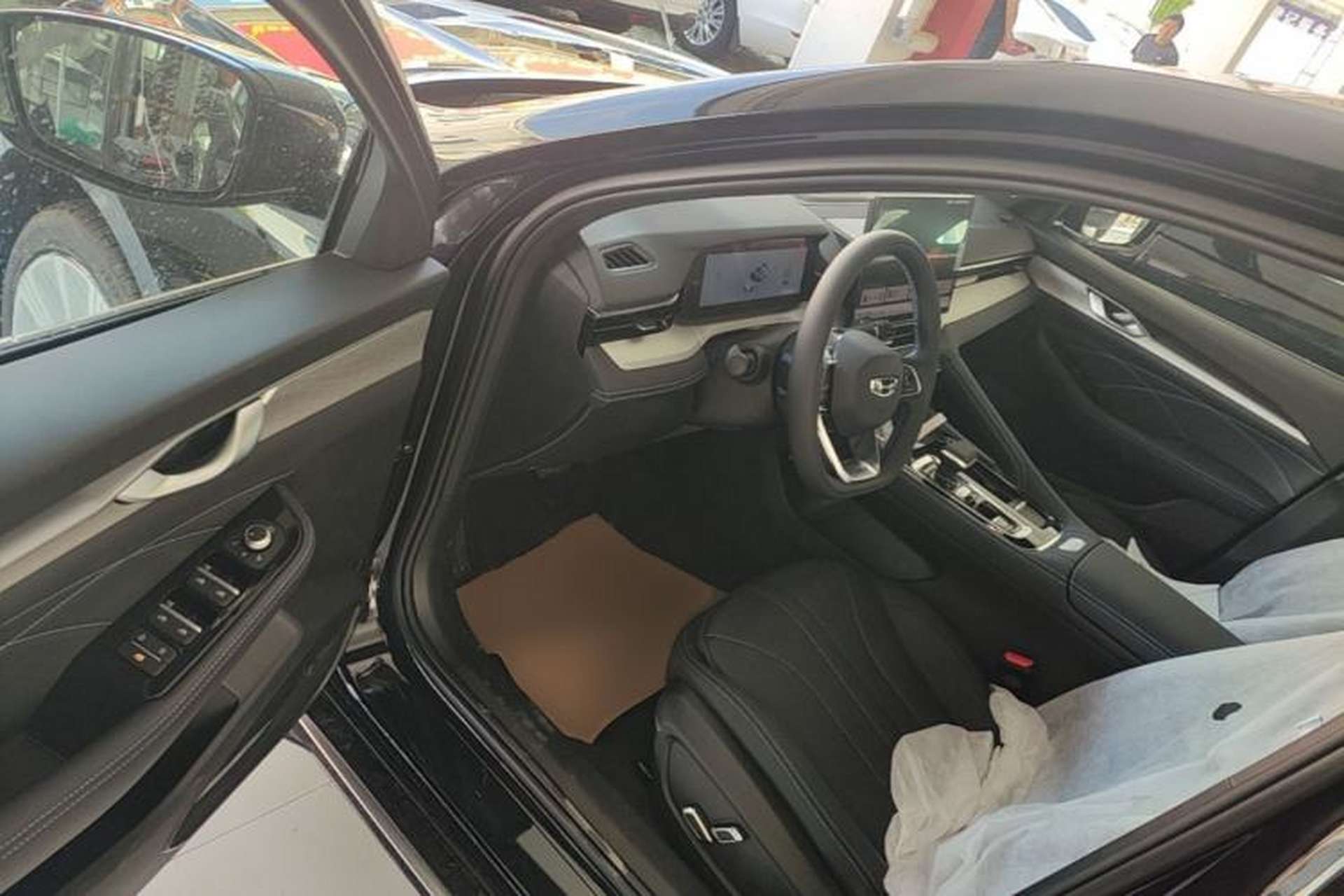 Used Geely Auto Preface 2026 Model Oriental Yao 1.5TD Kunlun Edition Driver Seat