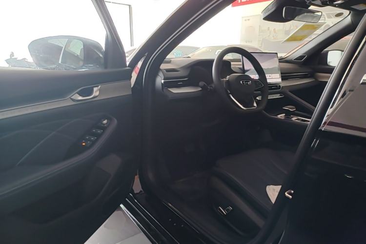 Used Geely Auto Preface 2026 Model Oriental Yao 1.5TD Fuyao Edition Driver Seat