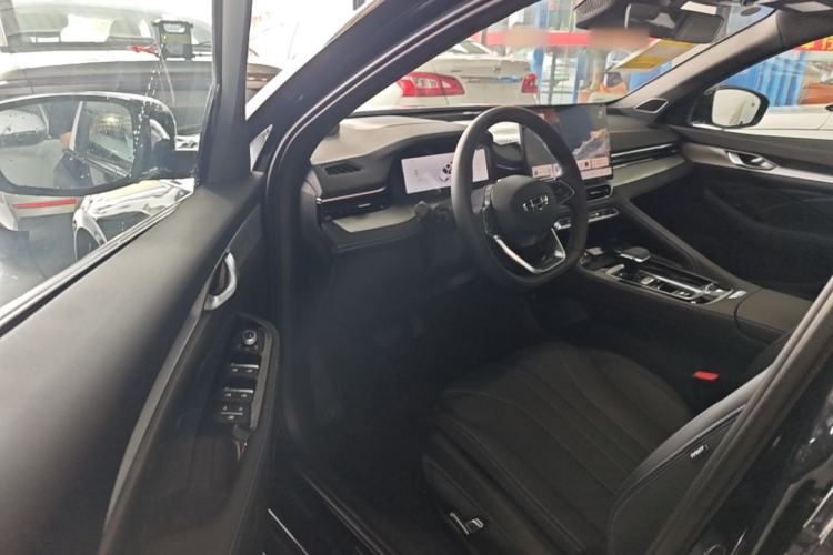 Used Geely Auto Preface 2026 Model Oriental Yao 1.5TD Fuyao Edition Driver Seat