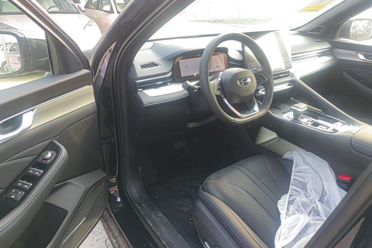 Used Geely Auto Preface 2026 Model Oriental Yao 1.5TD Fuyao Edition Driver Seat