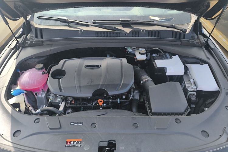 Used Geely Auto Preface 2026 Model Oriental Yao 1.5TD Fuyao Edition Engine Bay