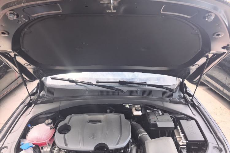 Used Geely Auto Preface 2026 Model Oriental Yao 1.5TD Fuyao Edition Engine Bay