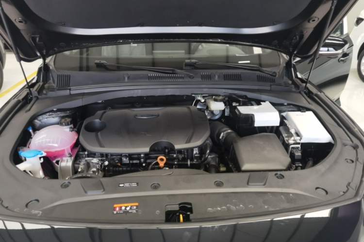 Used Geely Auto Preface 2026 Model Oriental Yao 1.5TD Fuyao Edition Engine Bay