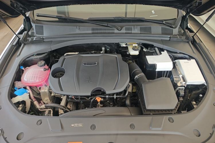 Used Geely Auto Preface 2026 Model Oriental Yao 1.5TD Fuyao Edition Engine Bay