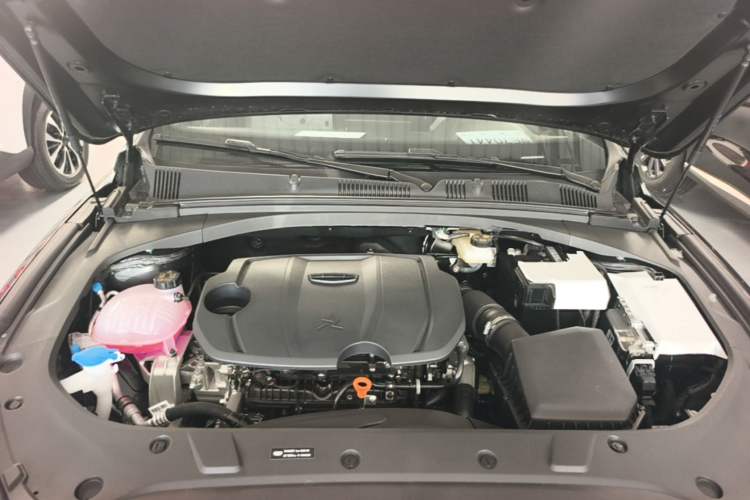Used Geely Auto Preface 2026 Model Oriental Yao 1.5TD Fuyao Edition Engine Bay