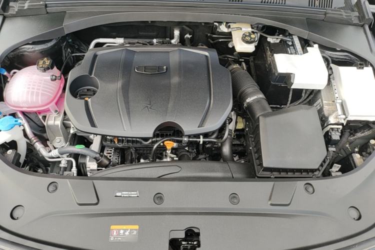 Used Geely Auto Preface 2026 Model Oriental Yao 1.5TD Fuyao Edition Engine Bay