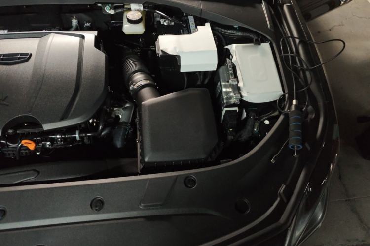 Used Geely Auto Preface 2026 Model Oriental Yao 1.5TD Kunlun Edition Engine Bay Left