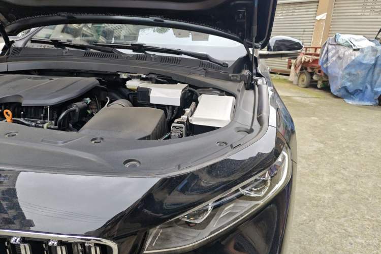 Used Geely Auto Preface 2026 Model Oriental Yao 1.5TD Kunlun Edition Engine Bay Left