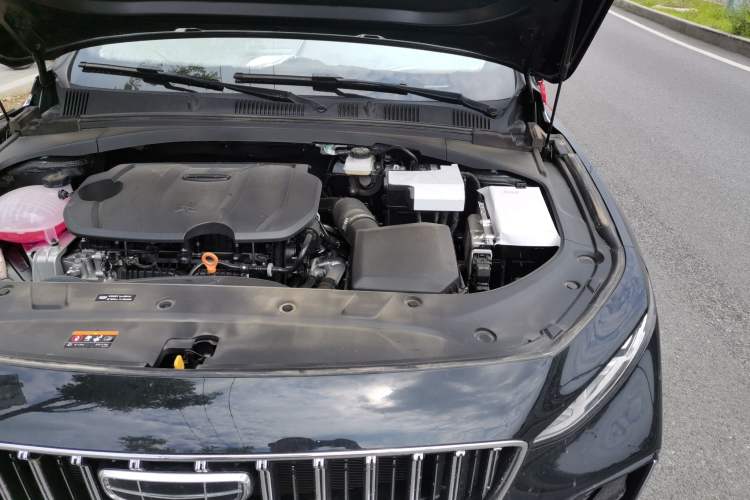 Used Geely Auto Preface 2026 Model Oriental Yao 1.5TD Kunlun Edition Engine Bay Left