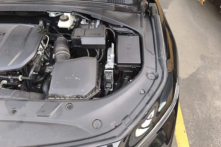 Used Geely Auto Preface 2026 Model Oriental Yao 1.5TD Kunlun Edition Engine Bay Left