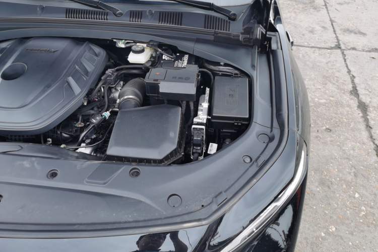 Used Geely Auto Preface 2026 Model Oriental Yao 2.0TD Lanxing Edition Engine Bay Left