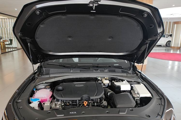 Used Geely Auto Preface 2026 Model Oriental Yao 1.5TD Fuyao Edition Engine Bay
