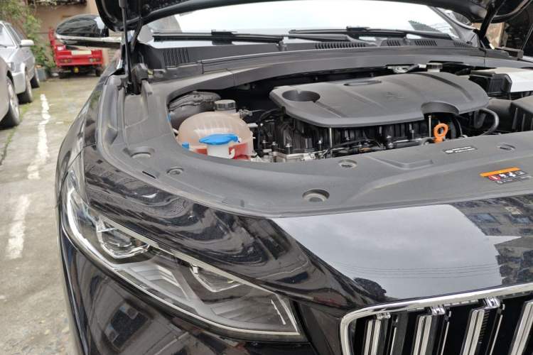 Used Geely Auto Preface 2026 Model Oriental Yao 1.5TD Kunlun Edition Engine Bay Right