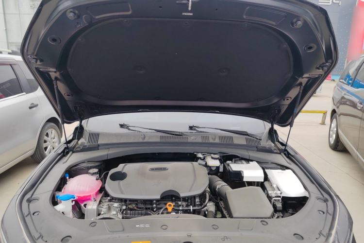 Used Geely Auto Preface 2026 Model Oriental Yao 1.5TD Fuyao Edition Engine Bay