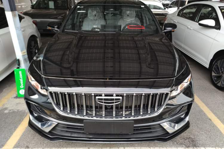 Used Geely Auto Preface 2026 Model Oriental Yao 1.5TD Kunlun Edition Exterior 1