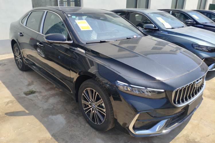 Used Geely Auto Preface 2026 Model Oriental Yao 1.5TD Fuyao Edition Exterior 1