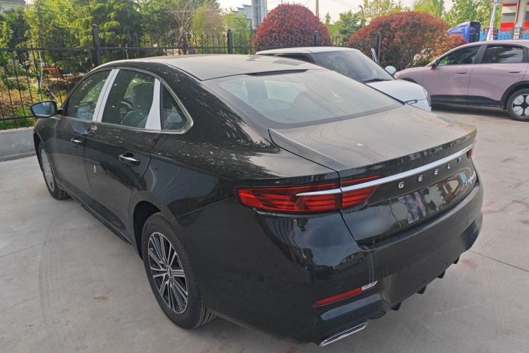 Used Geely Auto Preface 2026 Model Oriental Yao 1.5TD Fuyao Edition Exterior 2