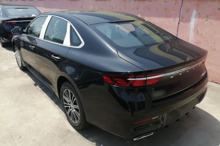 Used Geely Auto Preface 2026 Model Oriental Yao 1.5TD Fuyao Edition Exterior 2