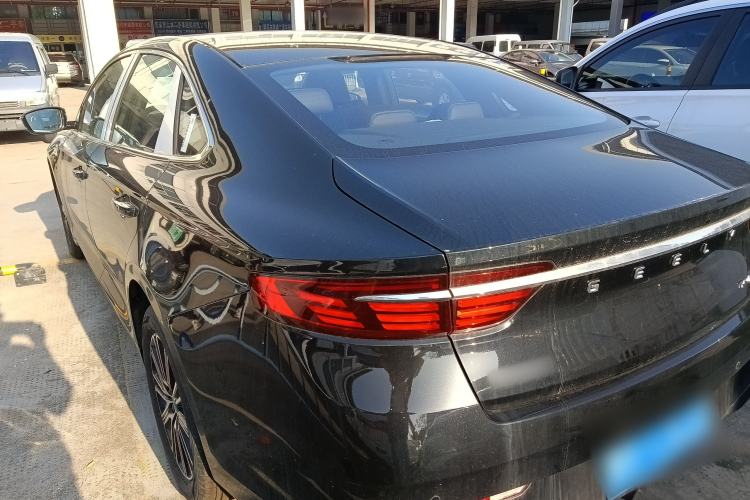 Used Geely Auto Preface 2026 Model Oriental Yao 1.5TD Fuyao Edition Exterior 2