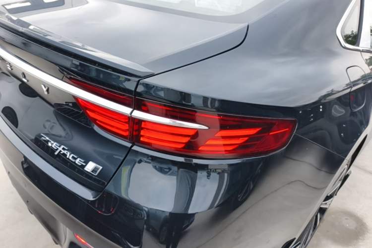 Used Geely Auto Preface 2026 Model Oriental Yao 1.5TD Kunlun Edition Exterior 3