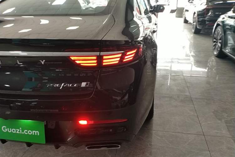 Used Geely Auto Preface 2026 Model Oriental Yao 1.5TD Fuyao Edition Exterior 3