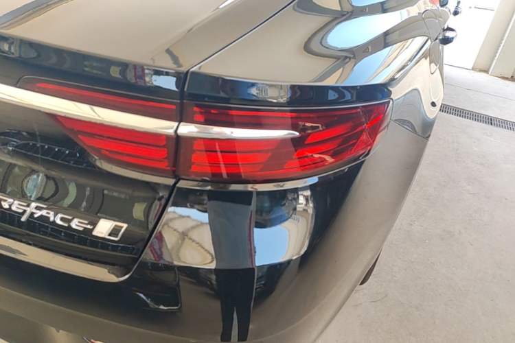 Used Geely Auto Preface 2026 Model Oriental Yao 1.5TD Fuyao Edition Exterior 3