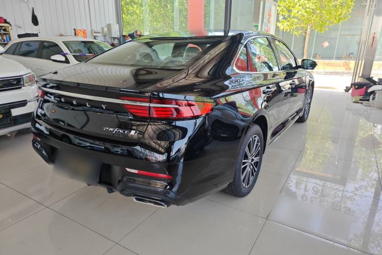 Used Geely Auto Preface 2026 Model Oriental Yao 1.5TD Fuyao Edition Exterior 3