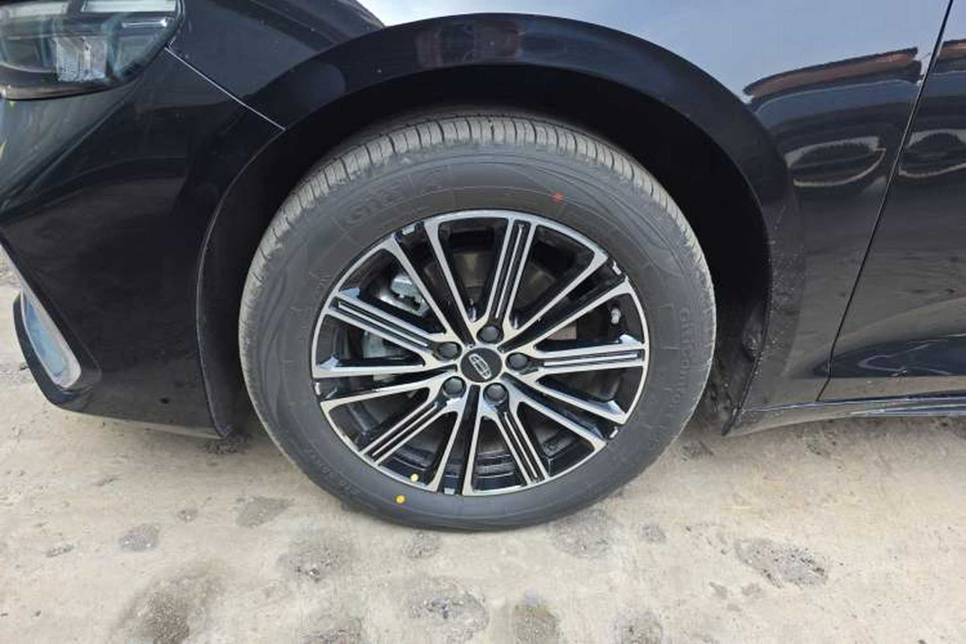 Used Geely Auto Preface 2026 Model Oriental Yao 1.5TD Fuyao Edition Exterior 4