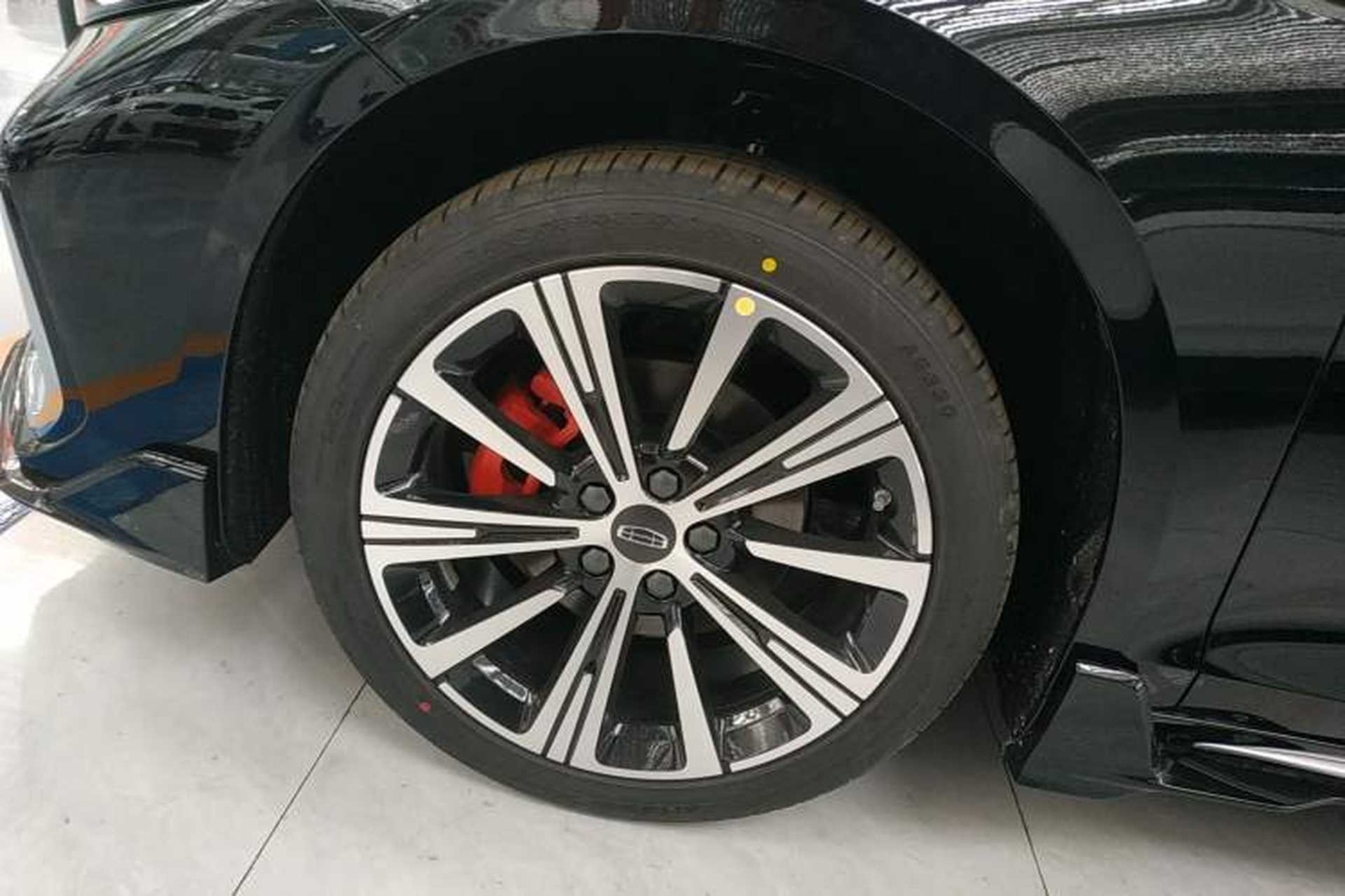 Used Geely Auto Preface 2026 Model Oriental Yao 1.5TD Kunlun Edition Exterior 4