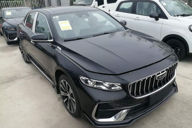 Used Geely Auto Preface 2026 Model Oriental Yao 1.5TD Kunlun Edition Front Right 45 Deg