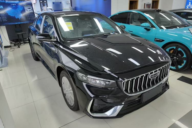 Used Geely Auto Preface 2026 Model Oriental Yao 1.5TD Fuyao Edition Front Right 45 Deg