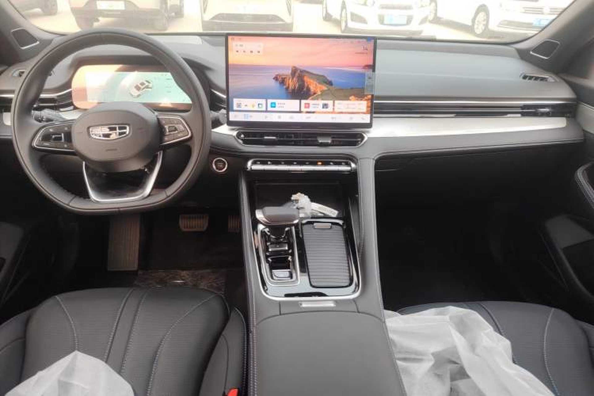 Used Geely Auto Preface 2026 Model Oriental Yao 1.5TD Fuyao Edition Gear Lever