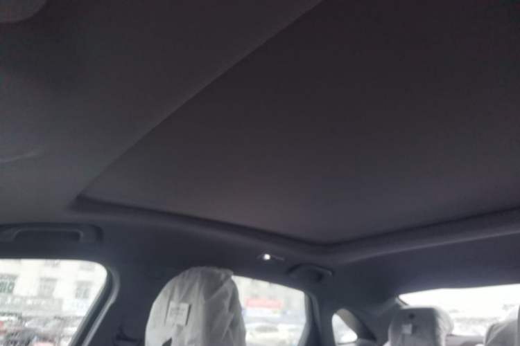Used Geely Auto Preface 2026 Model Oriental Yao 1.5TD Kunlun Edition Headliner