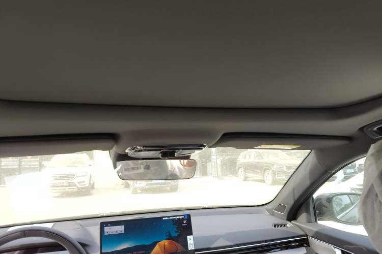 Used Geely Auto Preface 2026 Model Oriental Yao 1.5TD Fuyao Edition Headliner