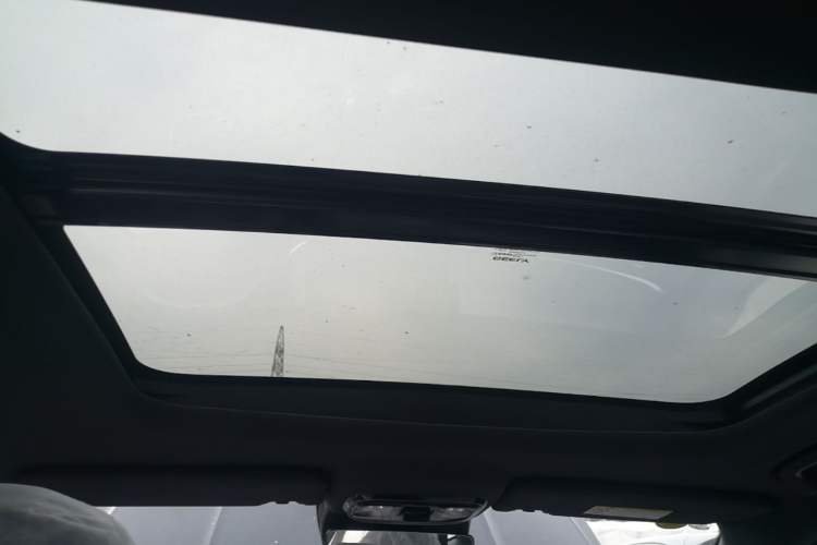Used Geely Auto Preface 2026 Model Oriental Yao 1.5TD Kunlun Edition Headliner
