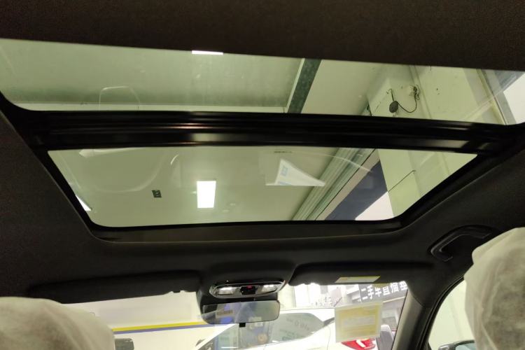 Used Geely Auto Preface 2026 Model Oriental Yao 1.5TD Fuyao Edition Headliner