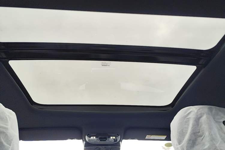 Used Geely Auto Preface 2026 Model Oriental Yao 1.5TD Kunlun Edition Headliner