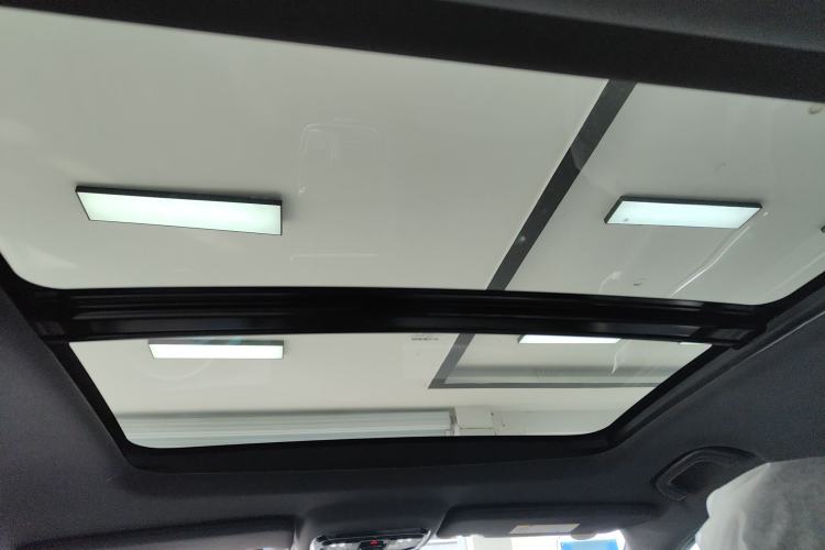Used Geely Auto Preface 2026 Model Oriental Yao 1.5TD Fuyao Edition Headliner