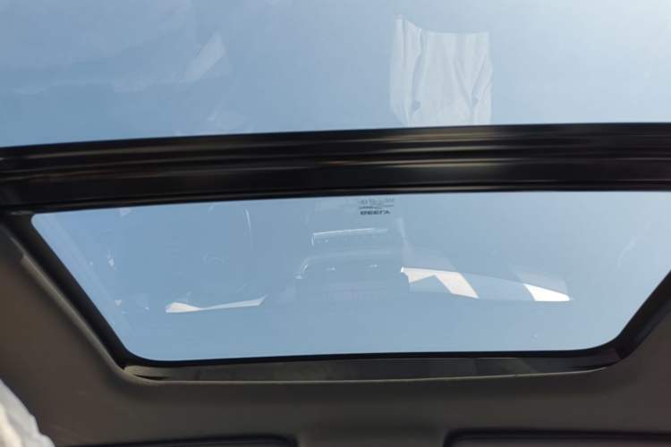 Used Geely Auto Preface 2026 Model Oriental Yao 1.5TD Kunlun Edition Headliner