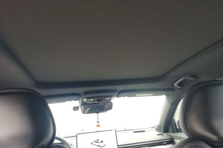Used Geely Auto Preface 2026 Model Oriental Yao 2.0TD Lanxing Edition Headliner
