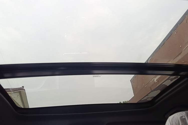 Used Geely Auto Preface 2026 Model Oriental Yao 1.5TD Kunlun Edition Headliner