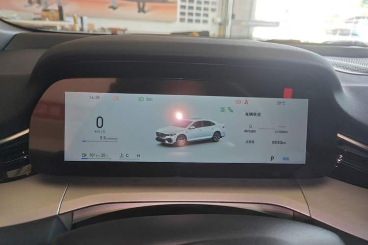 Used Geely Auto Preface 2026 Model Oriental Yao 1.5TD Kunlun Edition Instrument Cluster