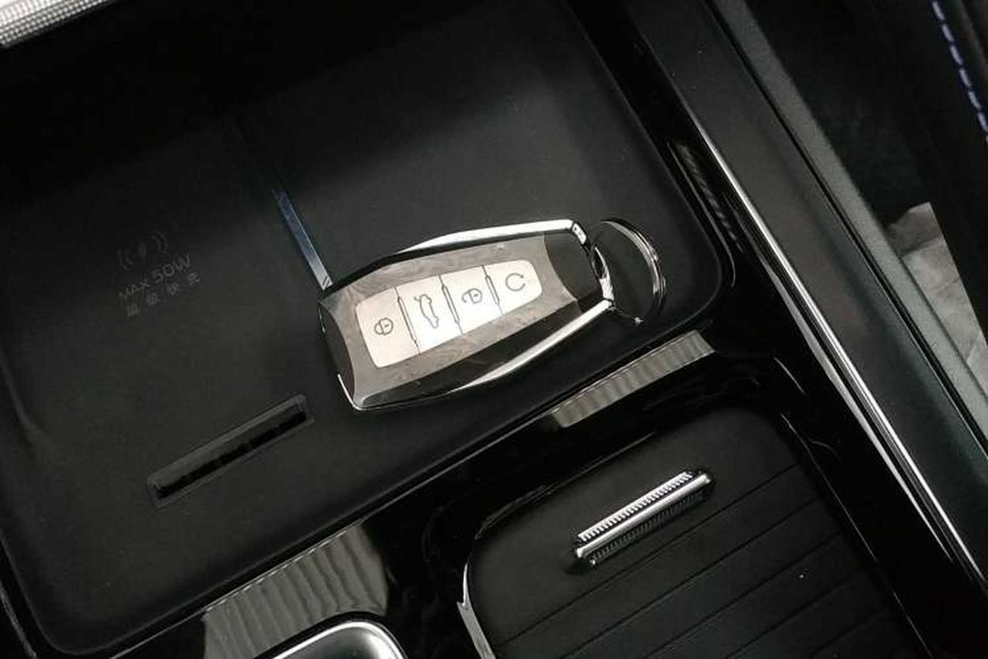 Used Geely Auto Preface 2026 Model Oriental Yao 1.5TD Kunlun Edition Interior 1