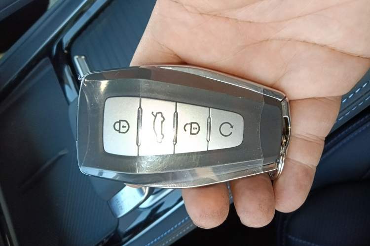 Used Geely Auto Preface 2026 Model Oriental Yao 1.5TD Fuyao Edition Interior 1