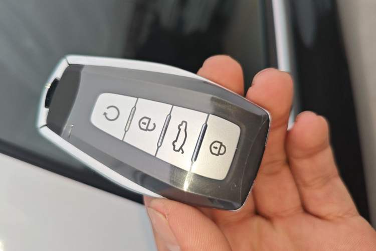 Used Geely Auto Preface 2026 Model Oriental Yao 1.5TD Fuyao Edition Interior 1