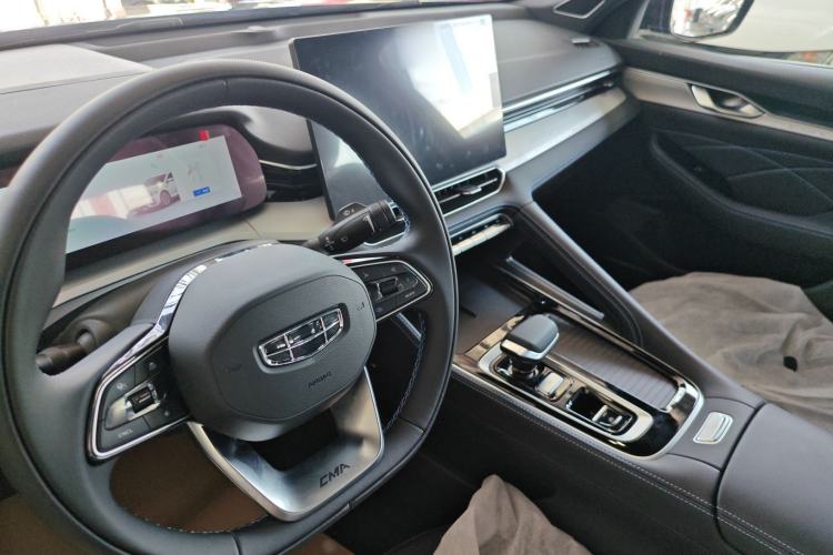 Used Geely Auto Preface 2026 Model Oriental Yao 1.5TD Fuyao Edition Interior 2