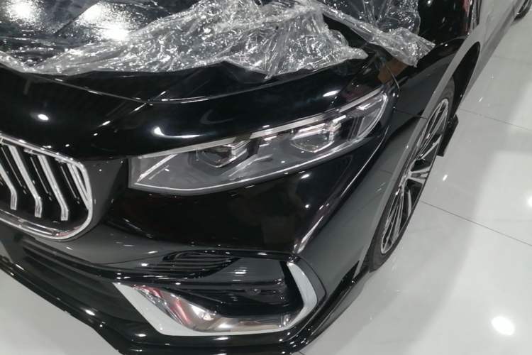 Used Geely Auto Preface 2026 Model Oriental Yao 1.5TD Kunlun Edition Left Front Headlight